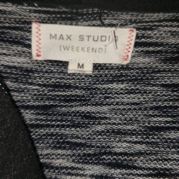 𝅺max Studio Weekend sweatshirt - Picture 3 of 4
